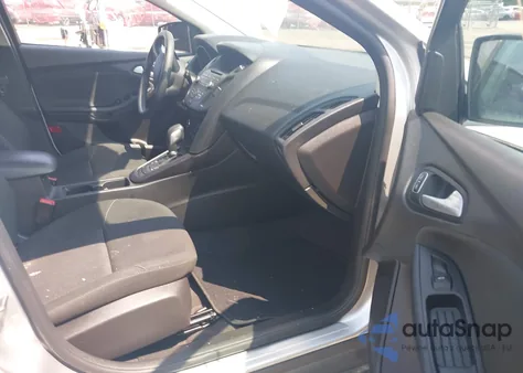 2017 Ford Focus Se z USA, uszkodzony, nr VIN 1FADP3K27HL258979